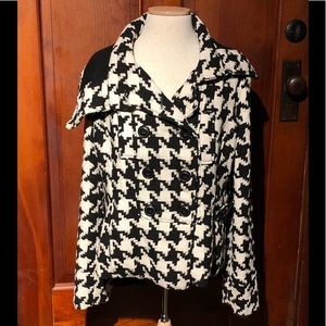 Houndstooth jacket by Aviva Premium